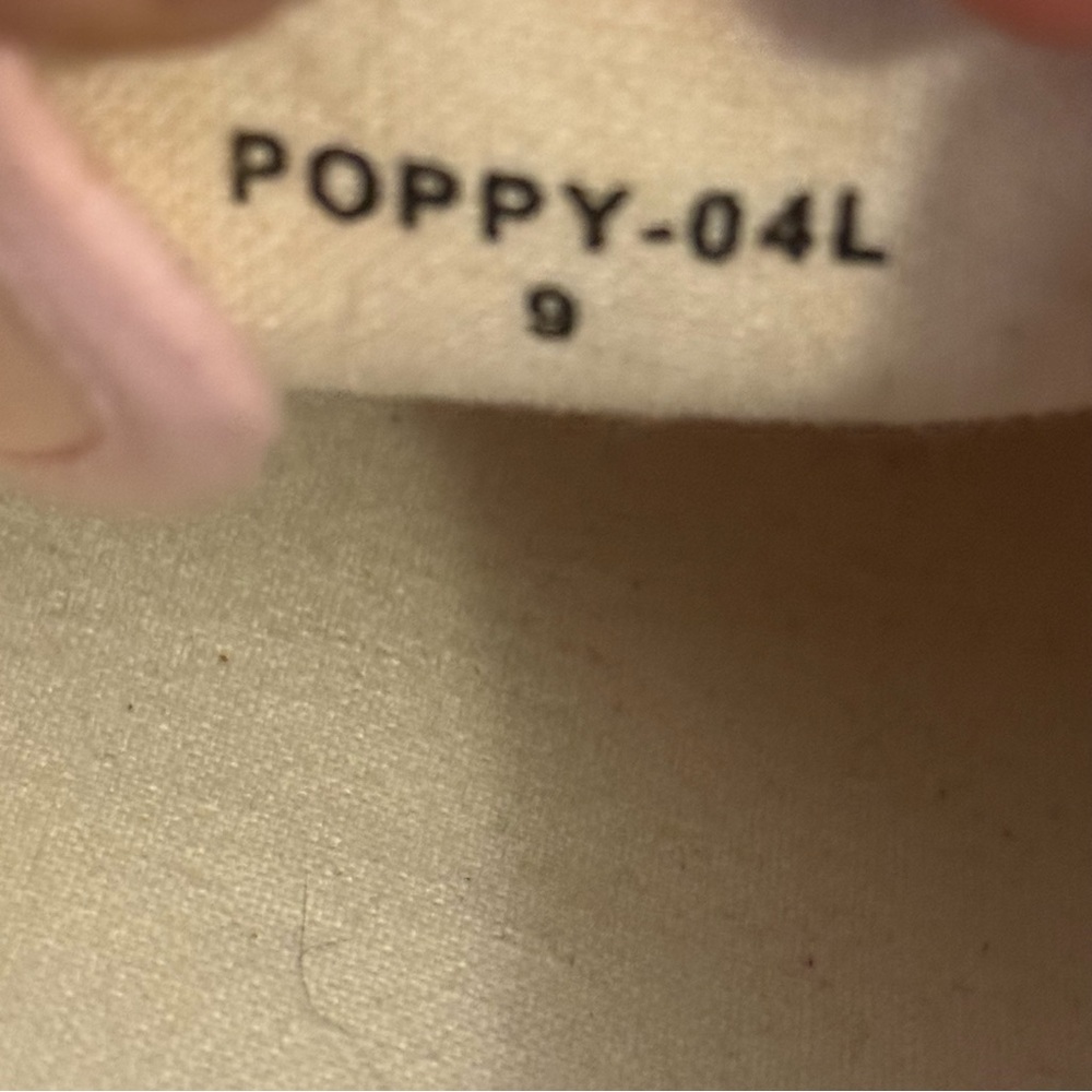 Mudd Poppy pink and white checkered canvas sneakers - Picture 7 of 7